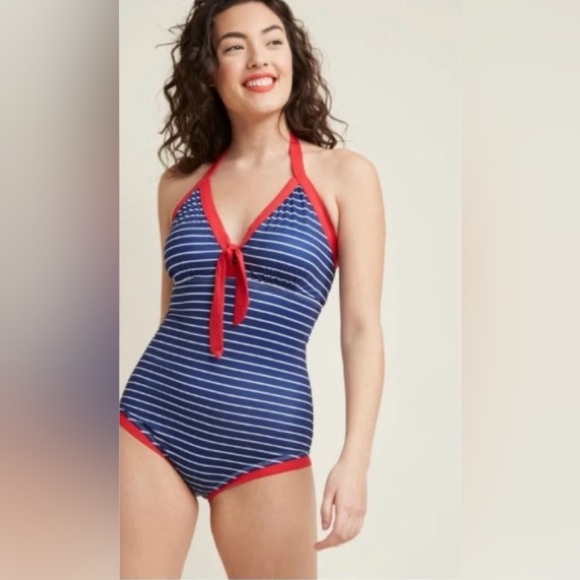 ModCloth Deep End Diva One-Piece Swimsuit in Nautical Navy-stripe - Picture 2 of 9